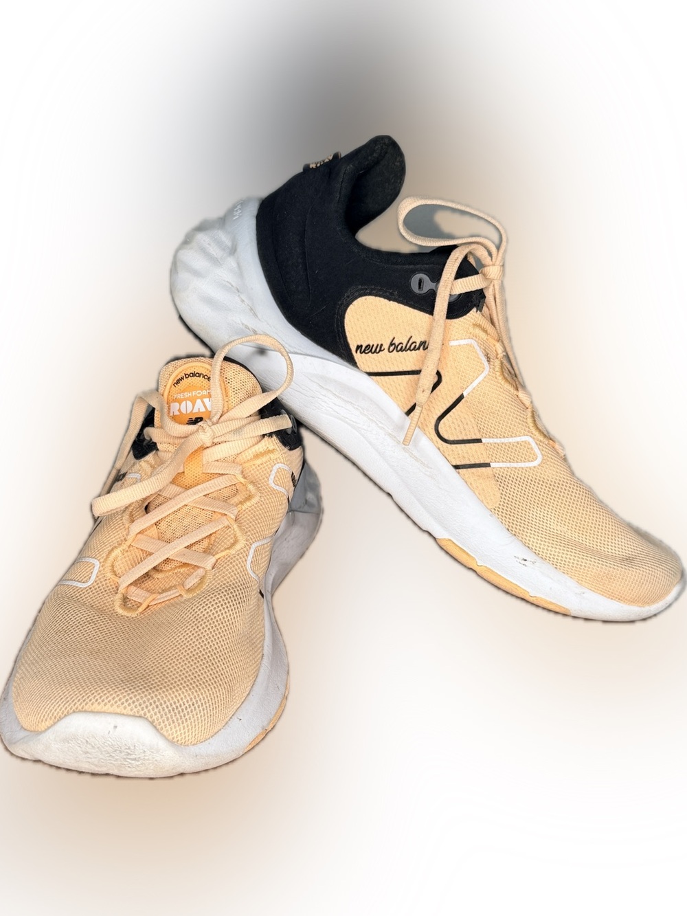 New Balance Roav Athletic Shoes